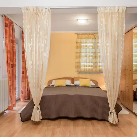 3 Bedroom Amazing Home In Kastav Holiday home