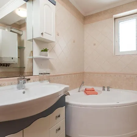 Casa vacanze 3 Bedroom Amazing In *