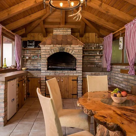 3 Bedroom Amazing Home In Kastav Holiday home Kastav